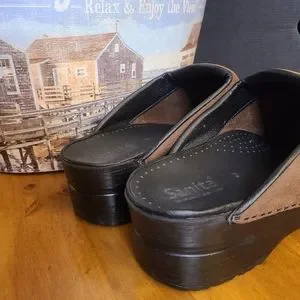 Sanita | Shoes | Nib Size 3 Mens Clogs Brown Matte | Poshmark